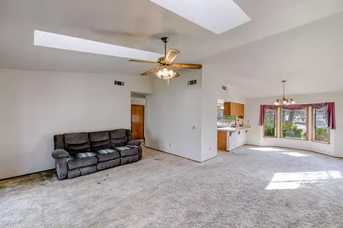 3398 Somerset Ave, Redding, CA 96002 photo 27