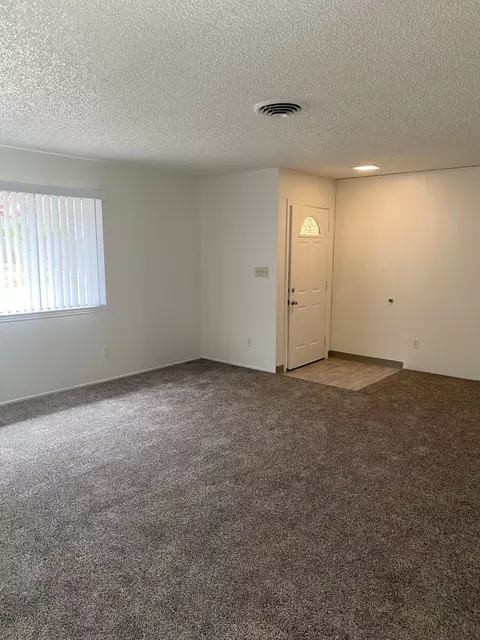 2324 Windy Way, Redding, CA 96002 photo 2