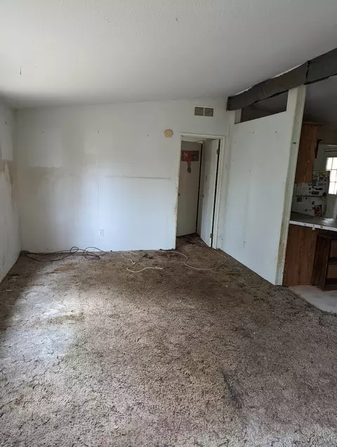 17799 Irish Rd, Redding, CA 96003 photo 6