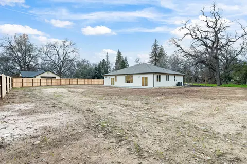 2537 S Waverly Ave, Redding, CA 96001 photo 19