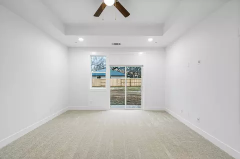 2537 S Waverly Ave, Redding, CA 96001 photo 8