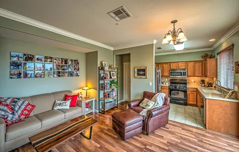 2055 Vienna Way, Redding, CA 96003 photo 6