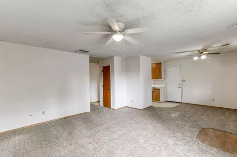 2056 Galaxy Way, Redding, CA 96002 photo 5