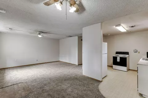2056 Galaxy Way, Redding, CA 96002 photo 6