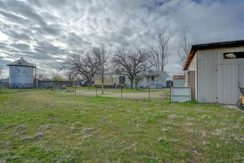 9314 San Benito Ave, Gerber, CA 96035 photo 6