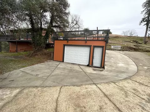 14921 Ranger Ct, Redding, CA 96003 photo 1