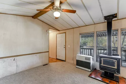 22155 Ravine Ct, Redding, CA 96003 photo 6