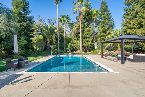 19640 Natalie Way, Redding, CA 96003 photo 4