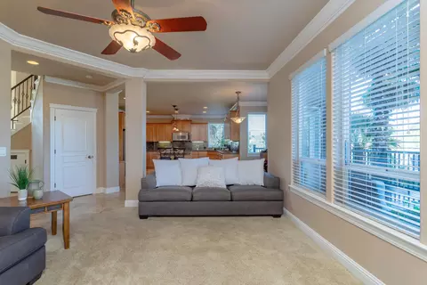 6260 Carmel Dr, Redding, CA 96003 photo 7