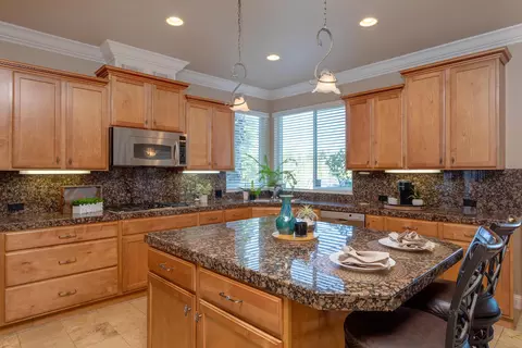 6260 Carmel Dr, Redding, CA 96003 photo 25