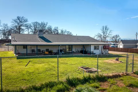 20348 Gibson Ct, Redding, CA 96002 photo 32