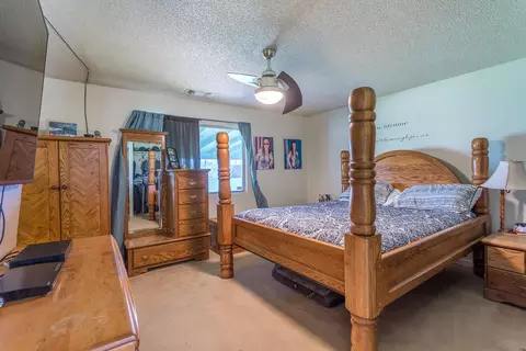 20348 Gibson Ct, Redding, CA 96002 photo 15