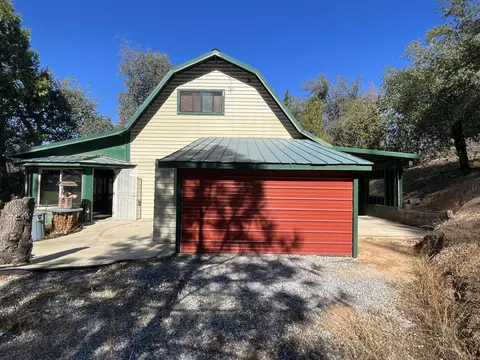 15101 Summer Shade Ln, Redding, CA 96003 photo 2