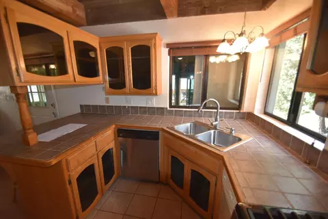 15101 Summer Shade Ln, Redding, CA 96003 photo 5