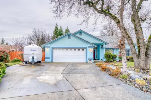 5938 Beaumont Ct, Redding, CA 96003 photo 2