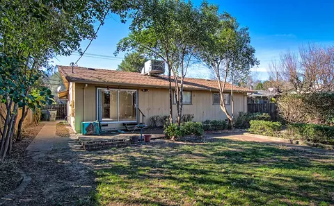 4597 Cedars Rd, Redding, CA 96001 photo 15