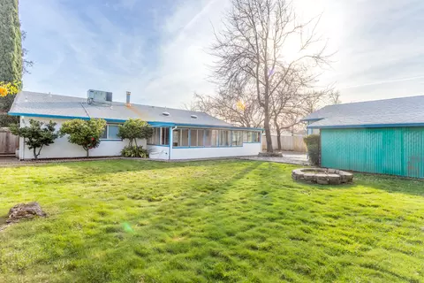 146 Woodhill Dr, Redding, CA 96003 photo 29