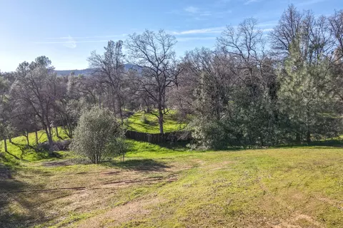 15981 Frontiersman Dr, Redding, CA 96001 photo 48