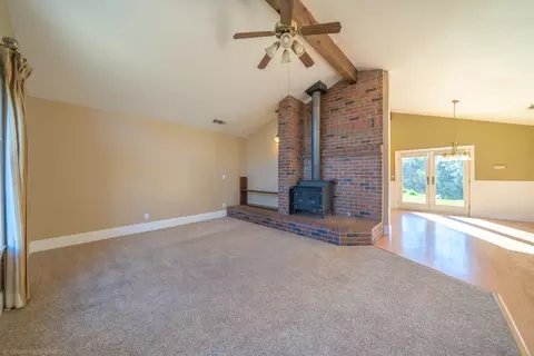 15981 Frontiersman Dr, Redding, CA 96001 photo 9