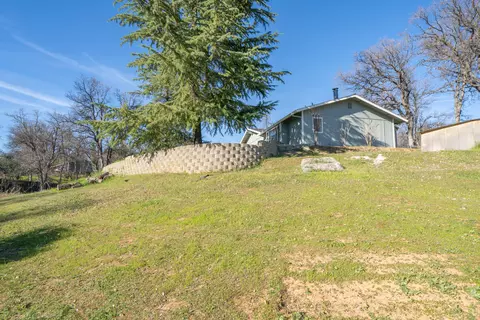 15981 Frontiersman Dr, Redding, CA 96001 photo 45