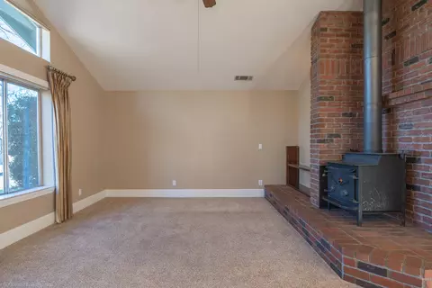 15981 Frontiersman Dr, Redding, CA 96001 photo 10