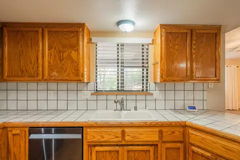 2023 Oconner Ave, Redding, CA 96001 photo 9