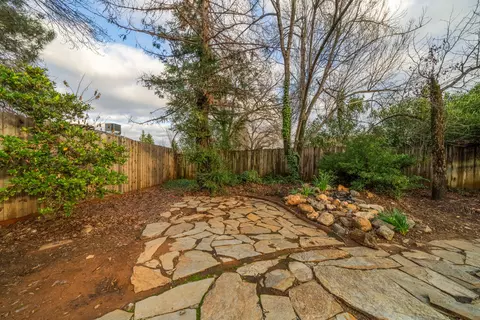 2023 Oconner Ave, Redding, CA 96001 photo 32
