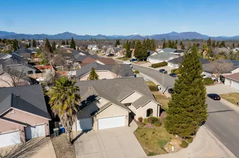 2378 Columbia Way, Redding, CA 96003 photo 17