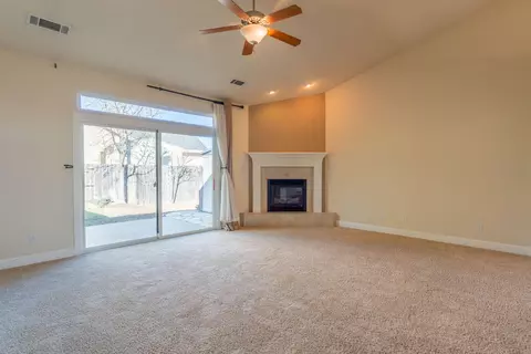2378 Columbia Way, Redding, CA 96003 photo 3