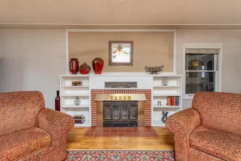 935 Gold St, Redding, CA 96001 photo 4
