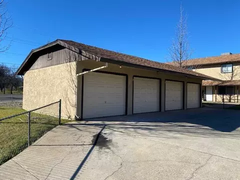 3310 Magnums Way, Redding, CA 96003 photo 3