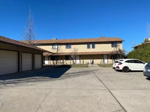 3310 Magnums Way, Redding, CA 96003 photo 2