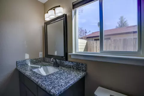 2255 Snow Ln, Redding, CA 96003 photo 23