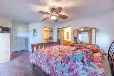 565 Springer Dr, Redding, CA 96003 photo 9