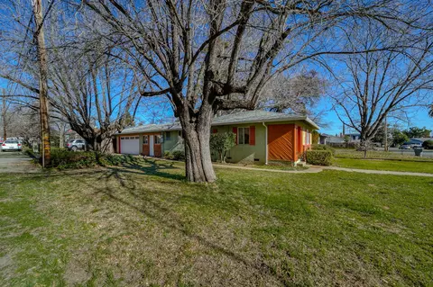 2118 Miller St, Redding, CA 96001 photo 37