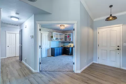 2661 Brooch Ct, Redding, CA 96001 photo 3