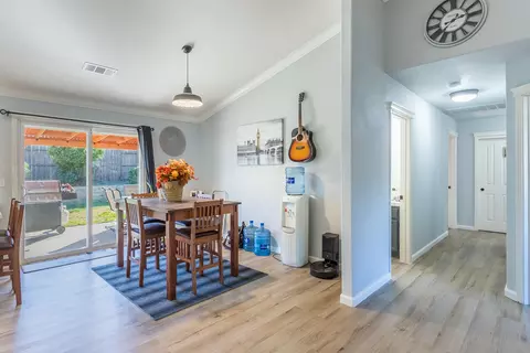 2661 Brooch Ct, Redding, CA 96001 photo 5