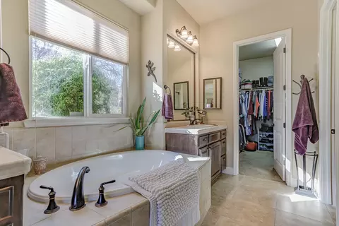1105 Colorado Ct, Redding, CA 96003 photo 43