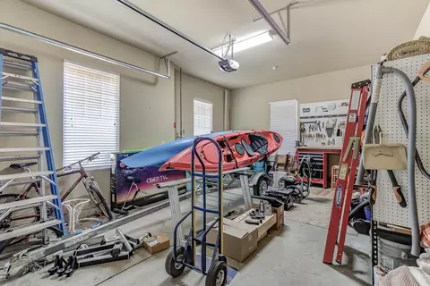 1105 Colorado Ct, Redding, CA 96003 photo 70