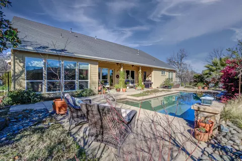 1105 Colorado Ct, Redding, CA 96003 photo 7