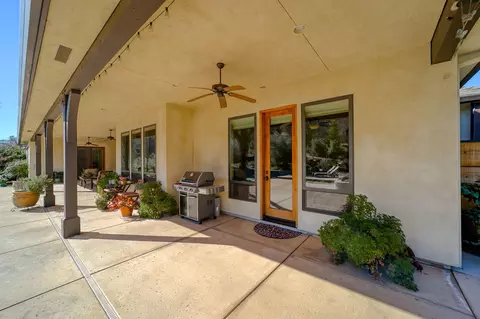 9805 Brickwood Dr, Redding, CA 96001 photo 29