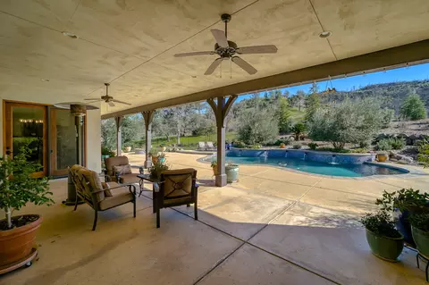9805 Brickwood Dr, Redding, CA 96001 photo 27
