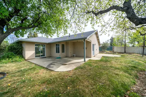 2795 Blue Bell Dr, Redding, CA 96001 photo 37