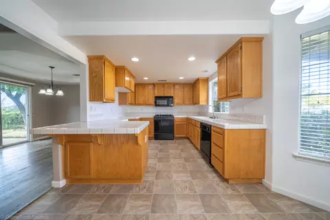 2795 Blue Bell Dr, Redding, CA 96001 photo 18