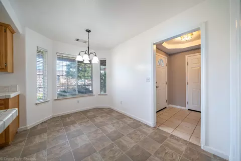 2795 Blue Bell Dr, Redding, CA 96001 photo 16