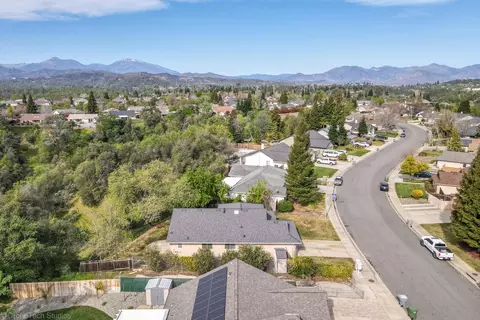 2795 Blue Bell Dr, Redding, CA 96001 photo 55