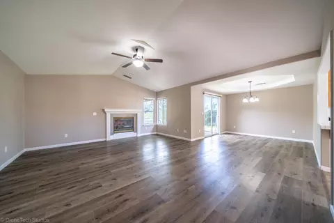 2795 Blue Bell Dr, Redding, CA 96001 photo 9