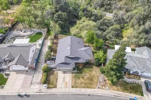 2795 Blue Bell Dr, Redding, CA 96001 photo 56