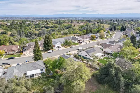 2795 Blue Bell Dr, Redding, CA 96001 photo 52