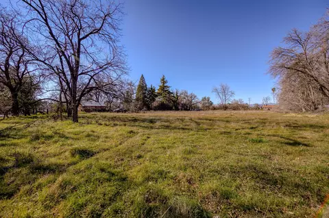 19018 W Niles Ln, Redding, CA 96002 photo 11